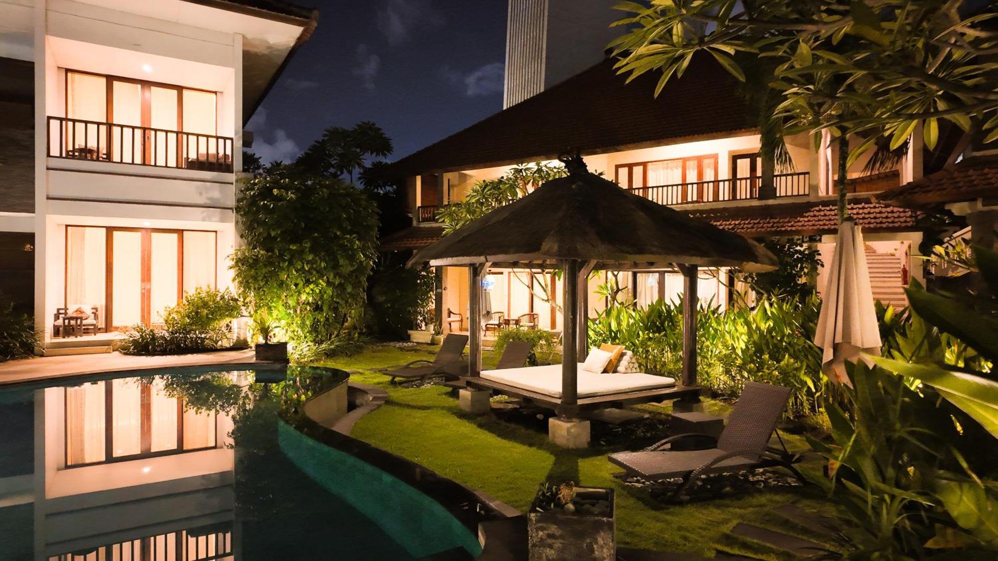 Villa Diana Bali 16 Bedrooms Seminyak  Bagian luar foto
