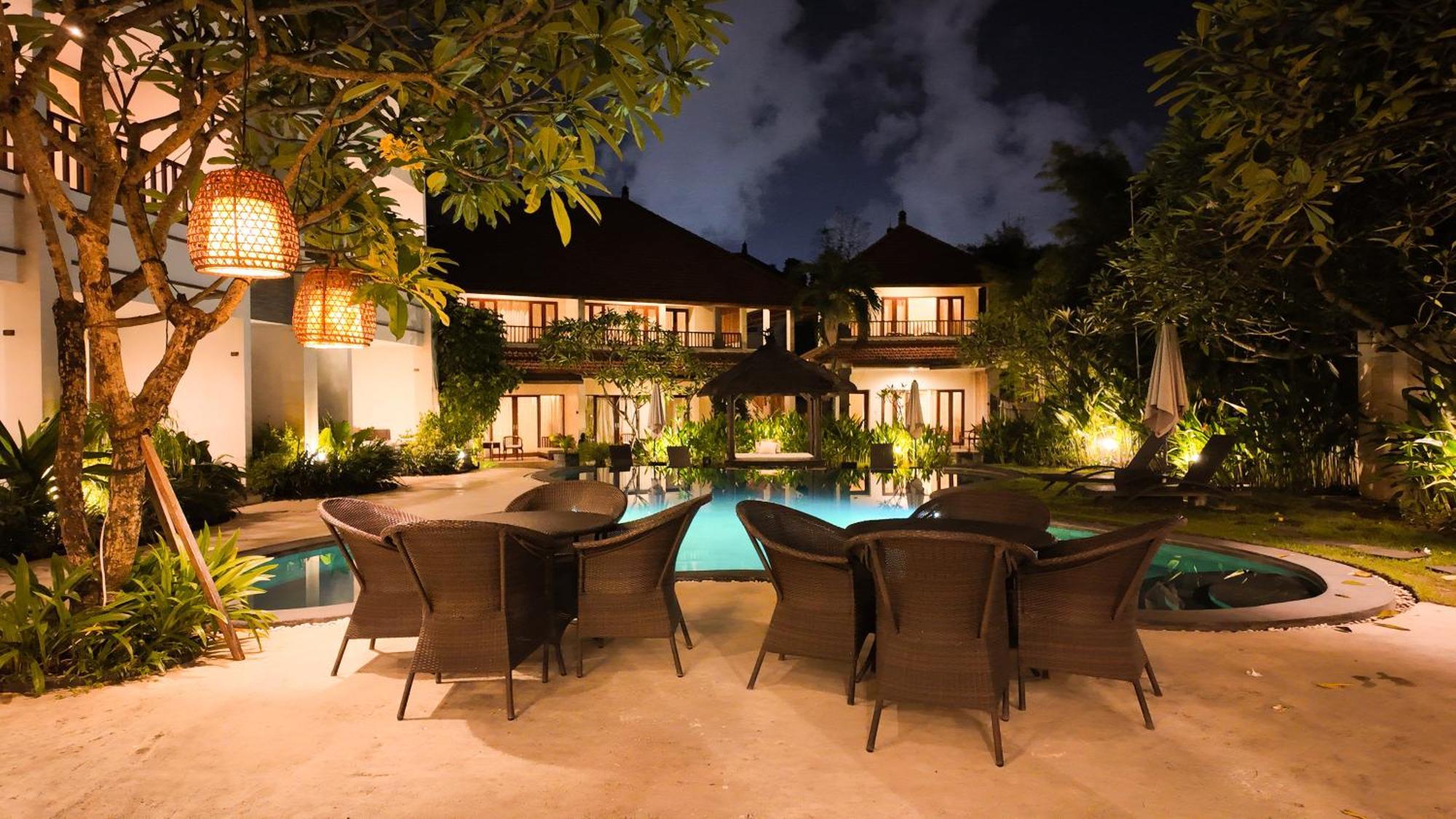 Villa Diana Bali 16 Bedrooms Seminyak  Bagian luar foto