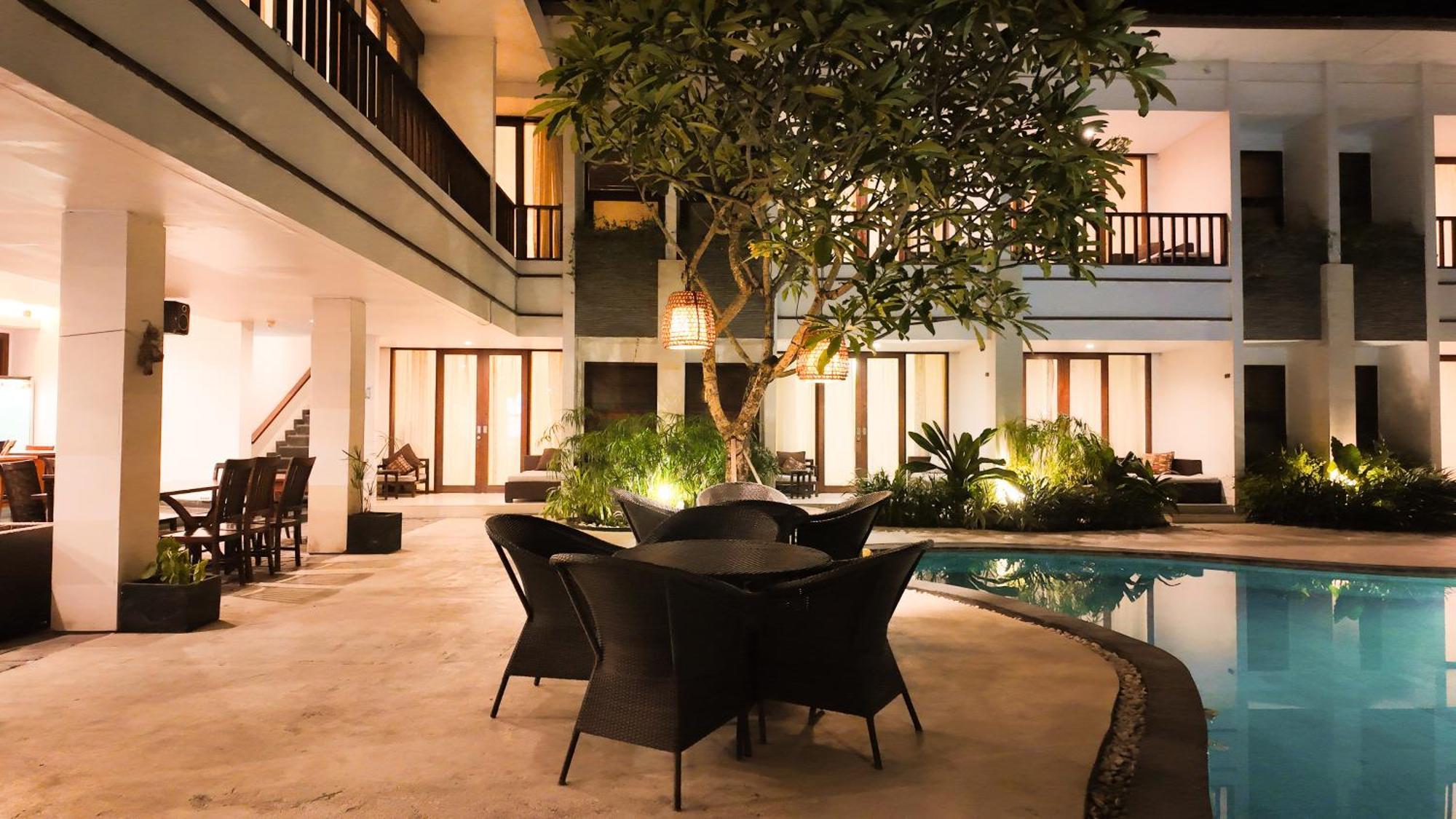 Villa Diana Bali 16 Bedrooms Seminyak  Bagian luar foto