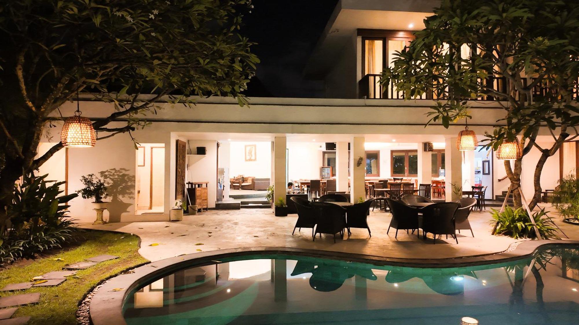 Villa Diana Bali 16 Bedrooms Seminyak  Bagian luar foto