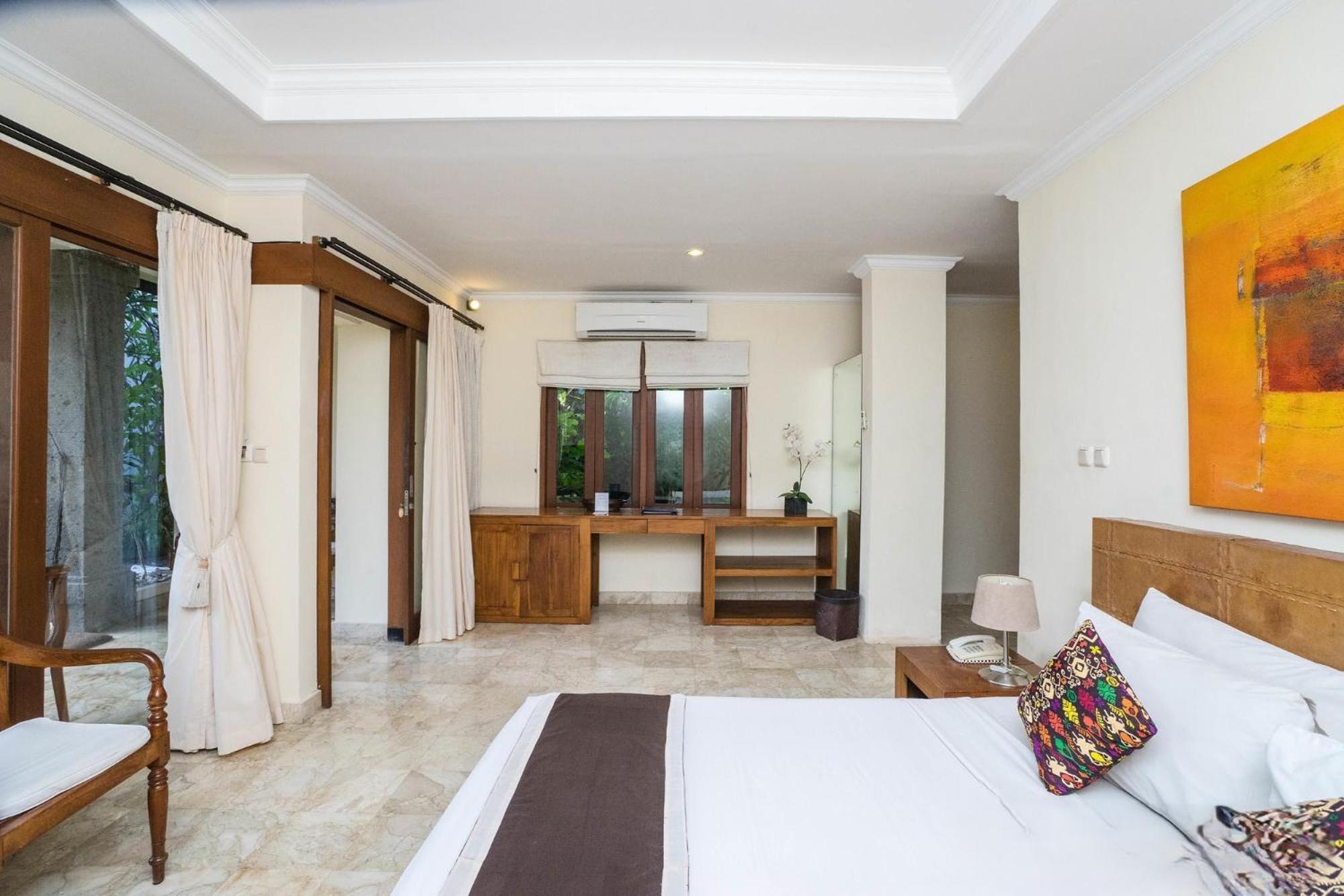 Villa Diana Bali 16 Bedrooms Seminyak  Bagian luar foto