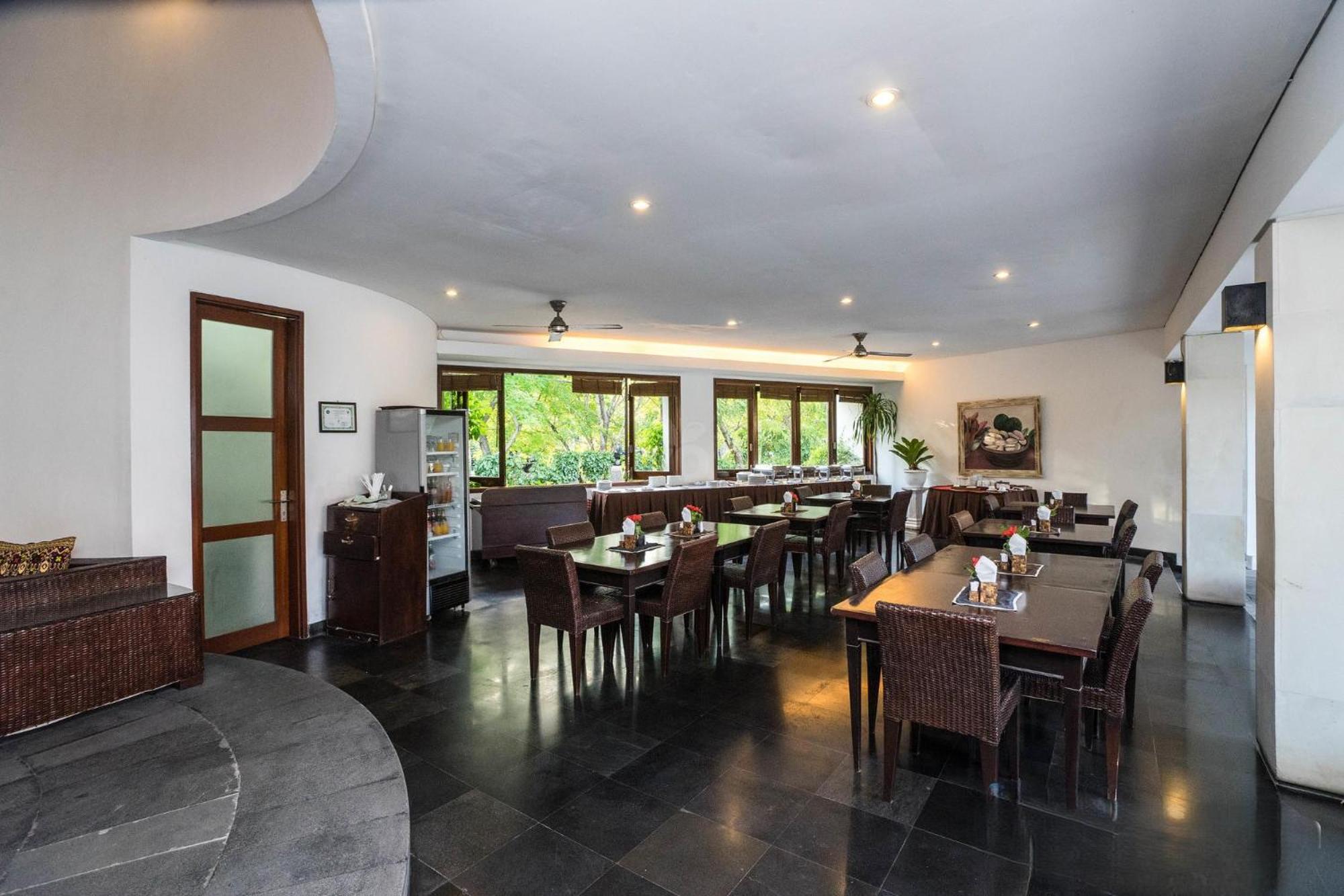 Villa Diana Bali 16 Bedrooms Seminyak  Bagian luar foto