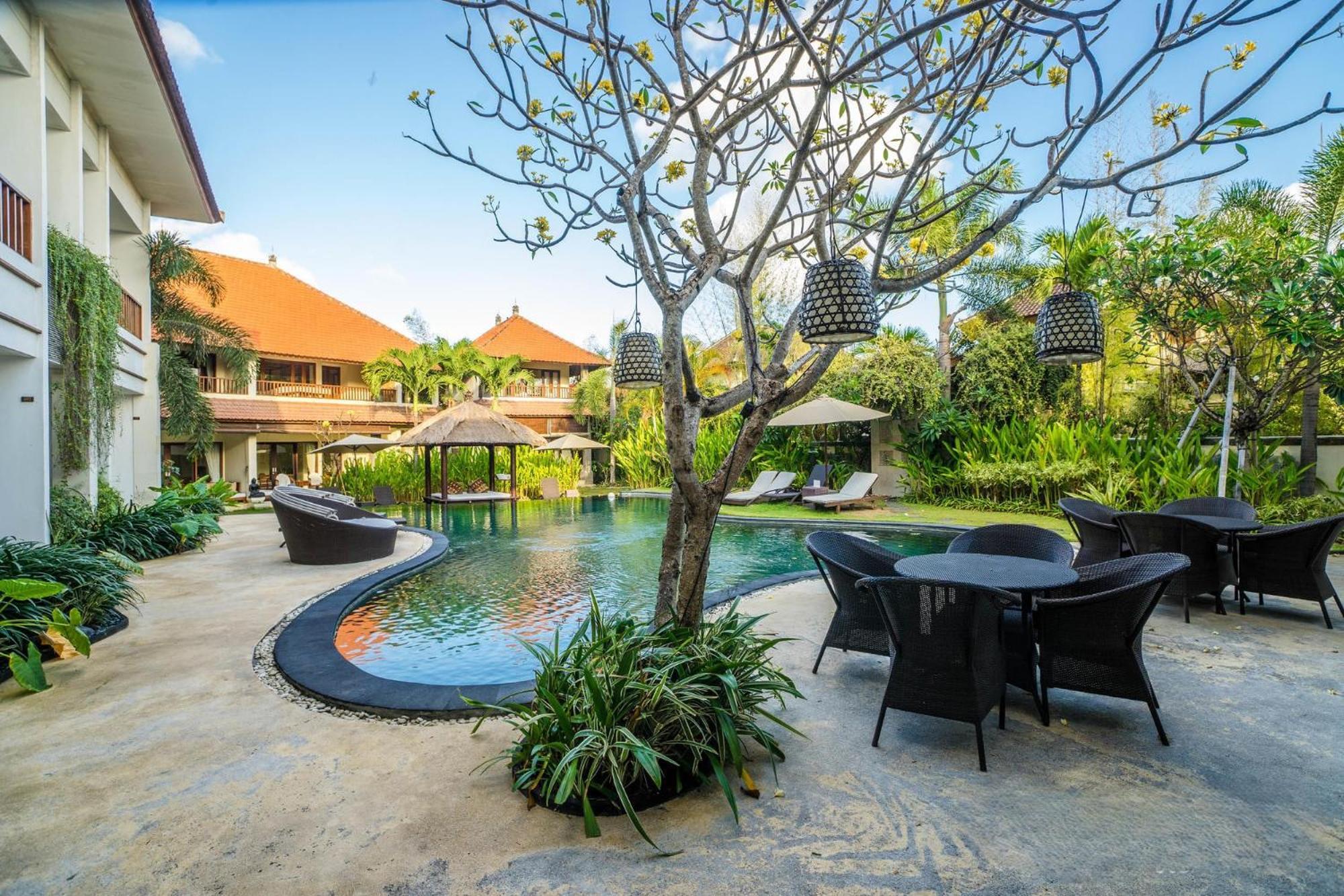 Villa Diana Bali 16 Bedrooms Seminyak  Bagian luar foto