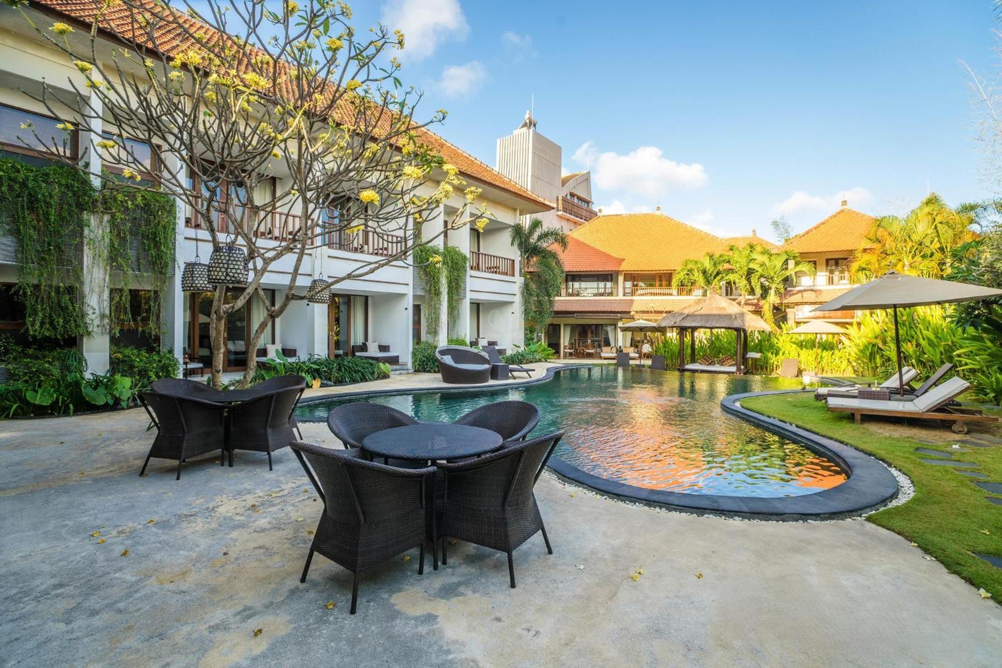 Villa Diana Bali 16 Bedrooms Seminyak  Bagian luar foto