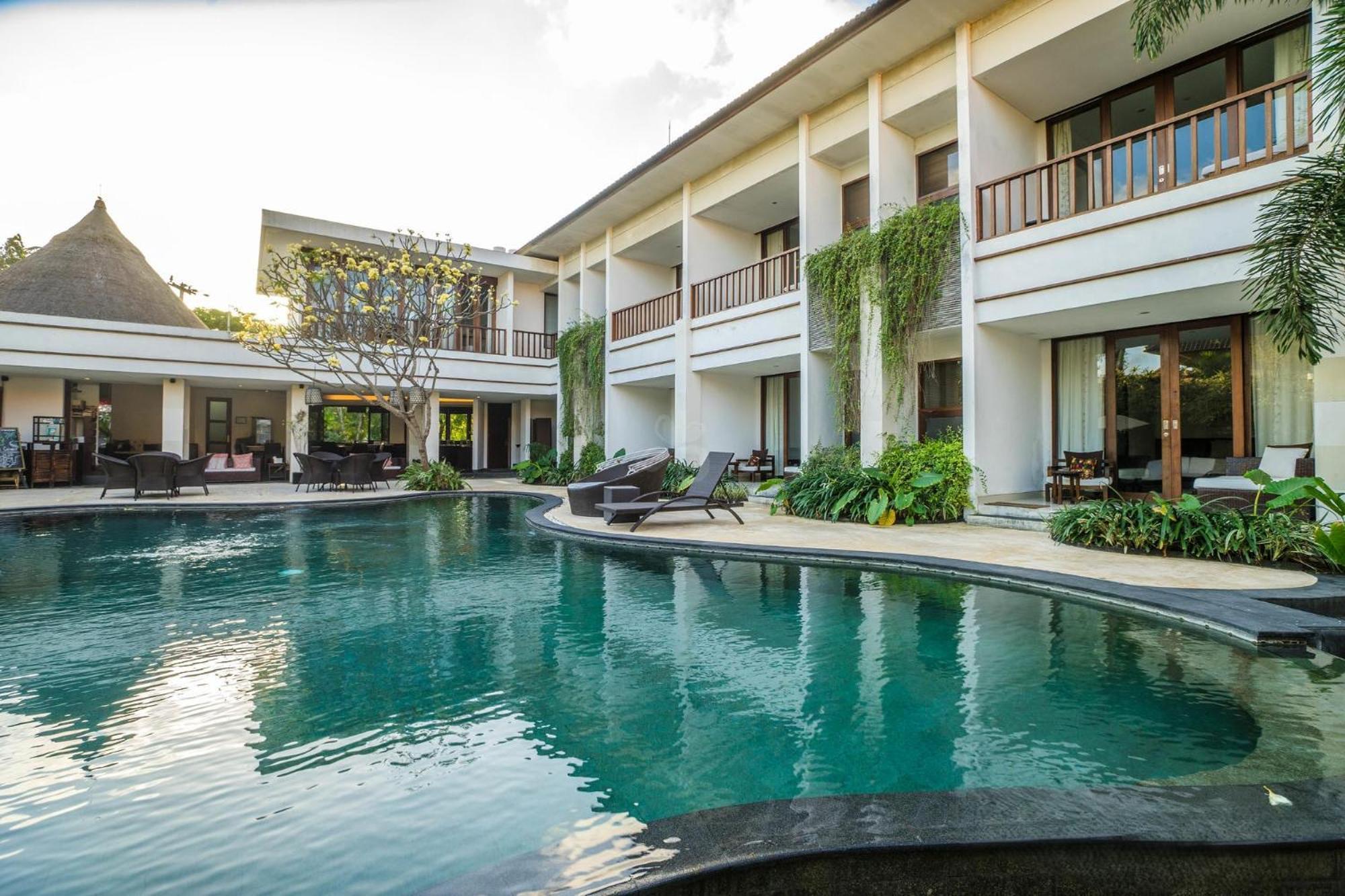 Villa Diana Bali 16 Bedrooms Seminyak  Bagian luar foto